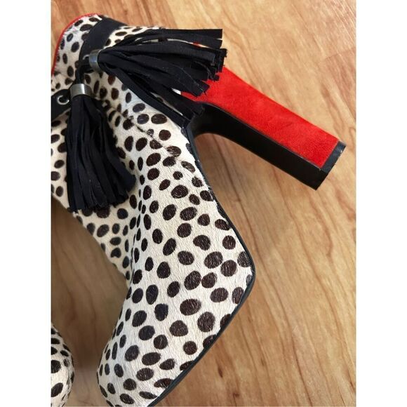 BeBe Leopard Print Heeled Side Zippered Booties with Red Heels and Tassels size - Picture 2 of 6